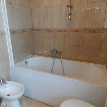 Apartament Paula Near Archaeological Museum 27901 Pula