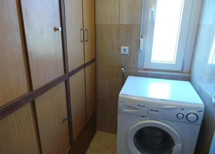 Apartment Villa Paula Near Archaeological Museum 27901 * Pula